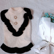 Autumn Winter Pet Sweater Princess Style Small Flying Sleeve Skirt Hem Pearl White Fur Cute Pet Sweater Knitted Kitten Puppy