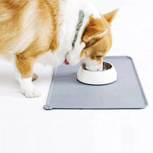 Silicone Pet Food Mat with High Lips Non-Stick Waterproof Pet Food Feeding Pad Puppy Feeder  Bowl Placemat Tray 5 Colors